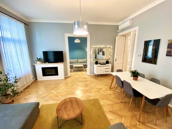 eladó téglalakás, Budapest, VI. kerület