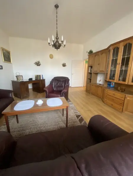 Eladó téglalakás, Budapest, VIII. kerület 2 szoba 75 m² 88 M Ft