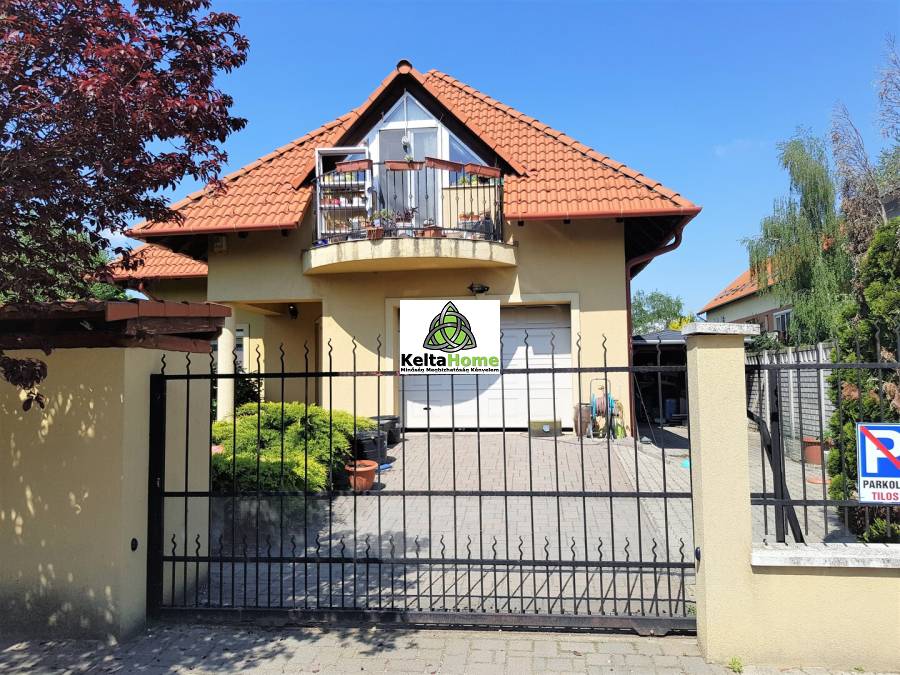 eladó újszerű családi ház, Budapest, XVII. kerület
